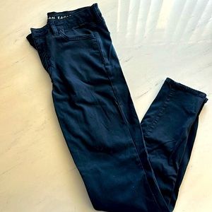 American Eagle Pants- Size 8 Hi-Rise Jegging Dark Blue
